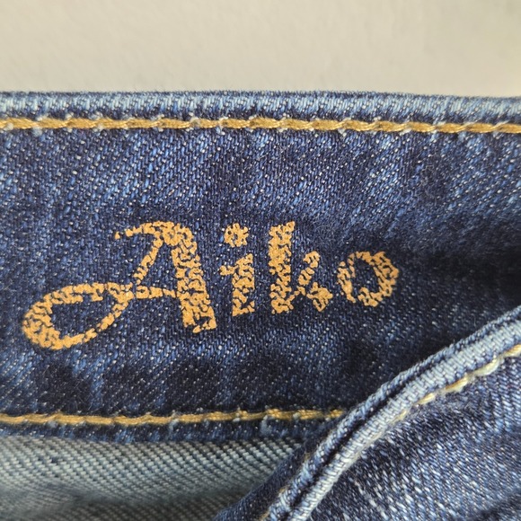 Silver Jeans‎ Aiko Capri W25 Dark Wash Cuffed Denim Stretch Cropped Jeans - Picture 5 of 11